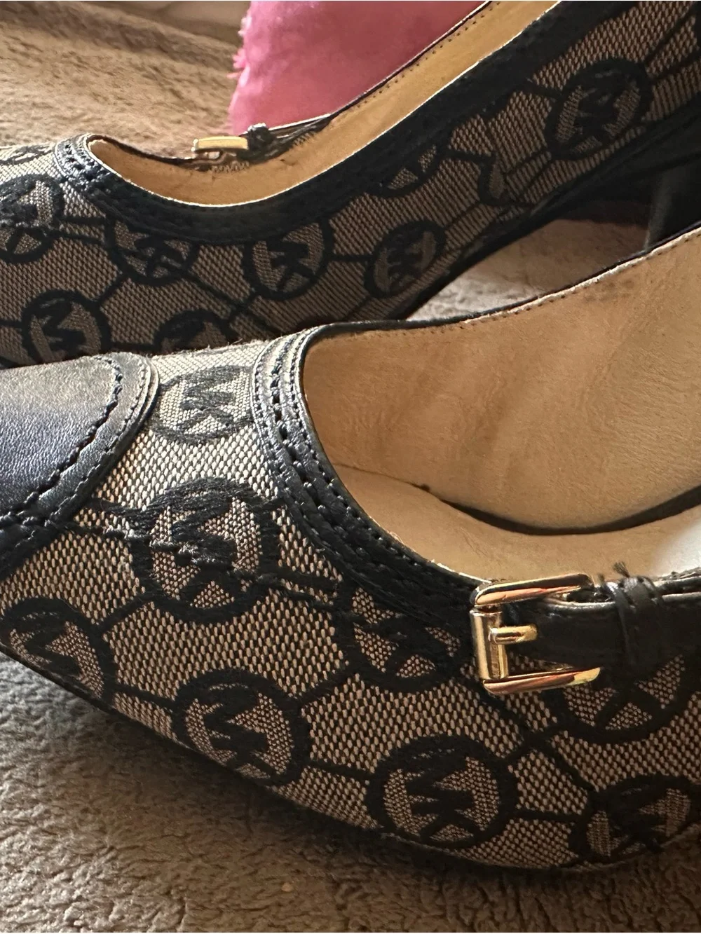 Michael Kors Black and Tan MK Logo Pointed-Toe Heels
